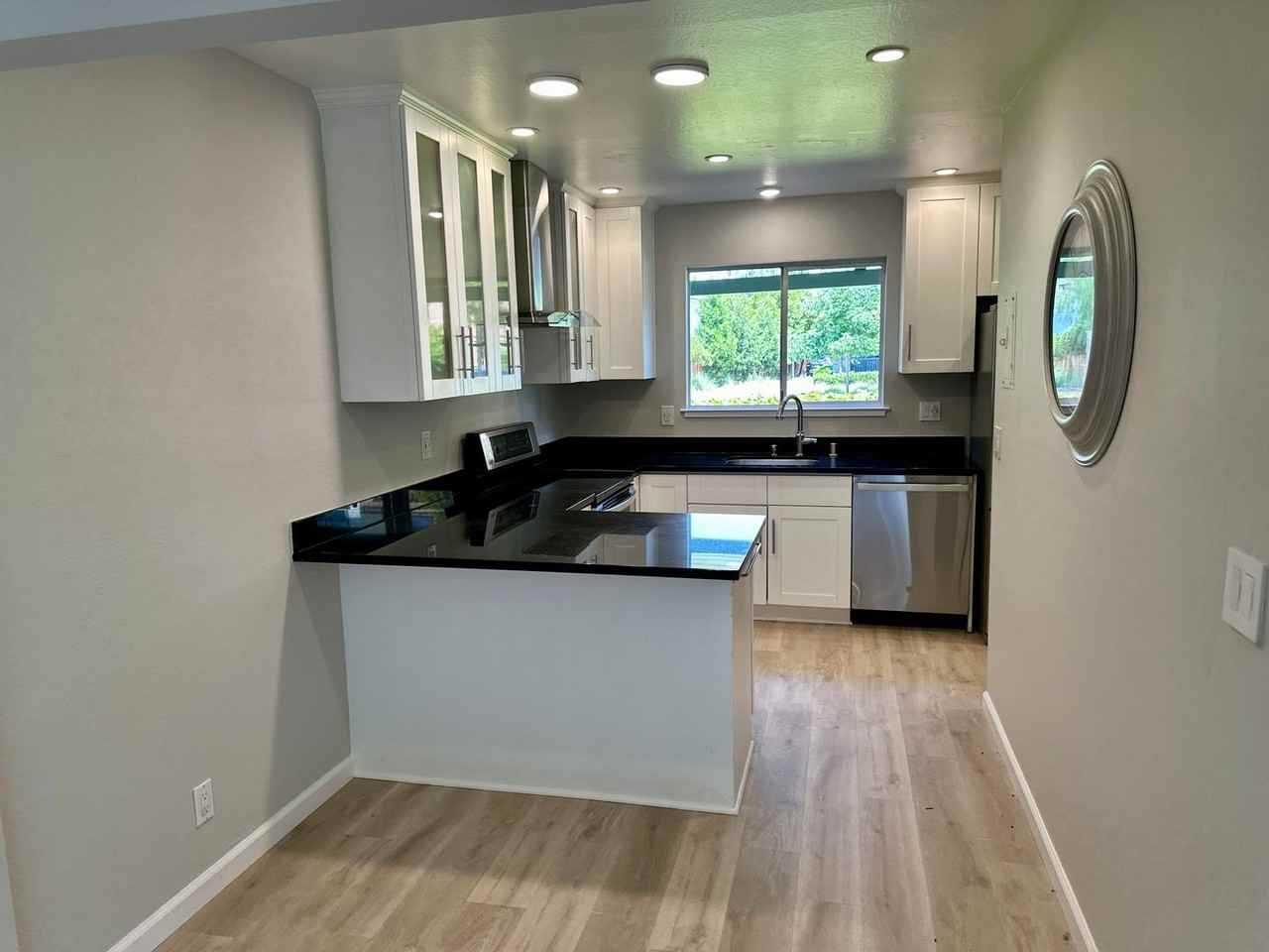 2047 Montecito Ave #2 - Photo 2 of 9