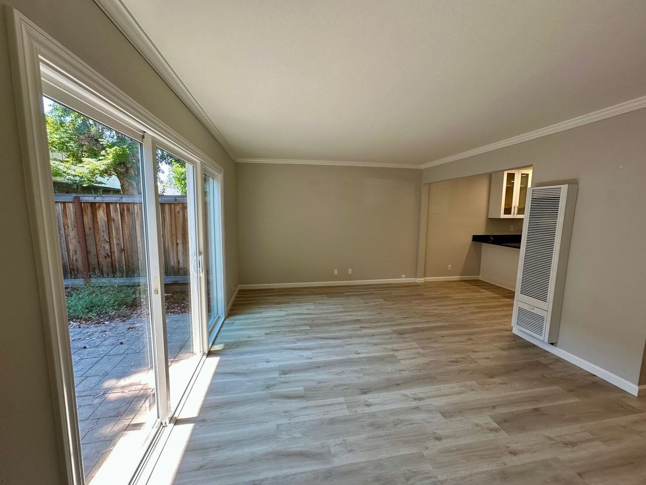 2047 Montecito Ave #2 - Photo 4 of 9