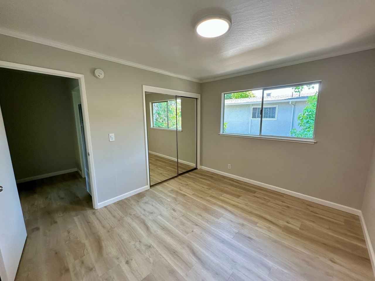 2047 Montecito Ave #2 - Photo 5 of 9