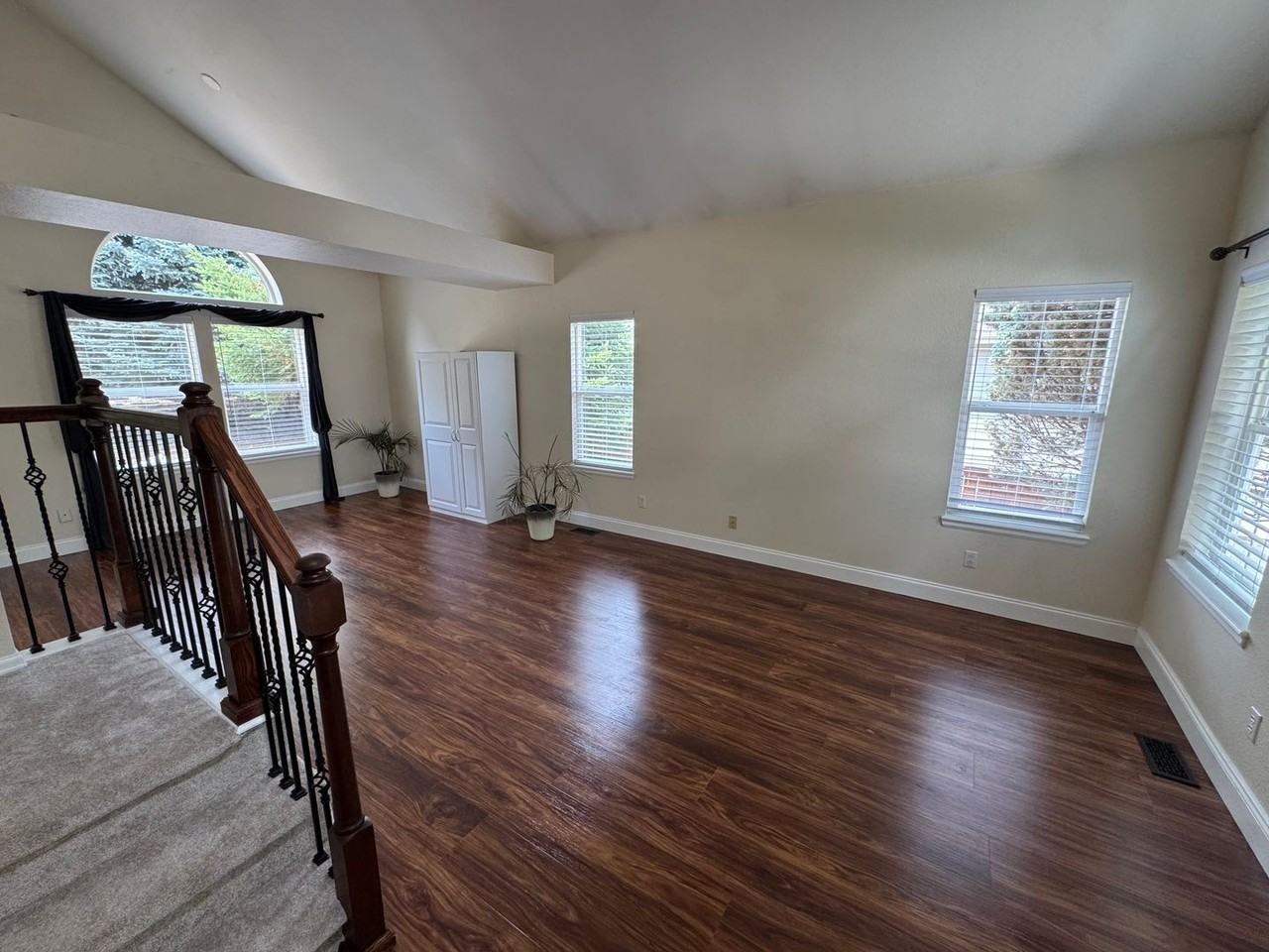 10047 Andrush Ct #A - Photo 4 of 38