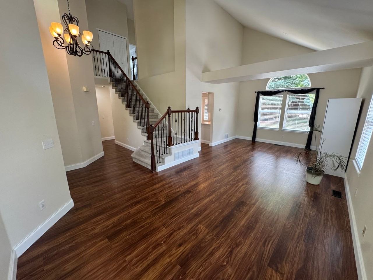 10047 Andrush Ct #A - Photo 5 of 38