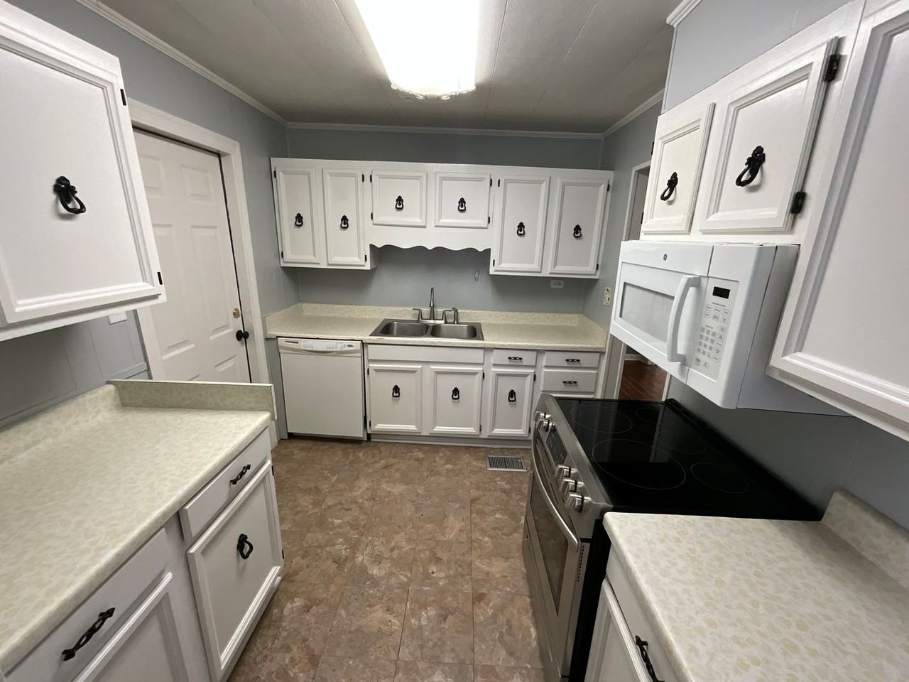 4395 PATTERSON -4395 #4395 - Photo 6 of 11