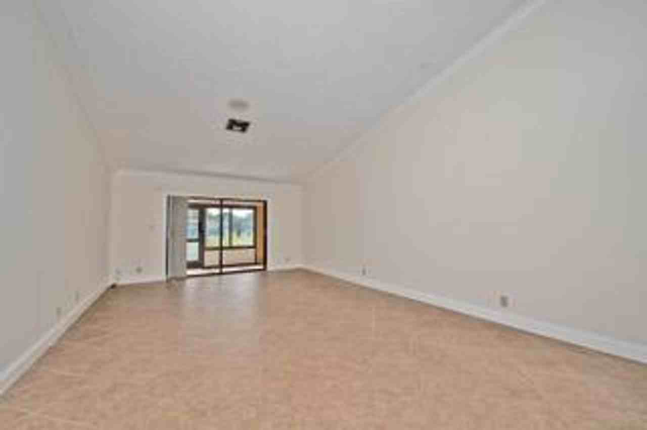 11492 Orange Blossom Ln - Photo 3 of 15