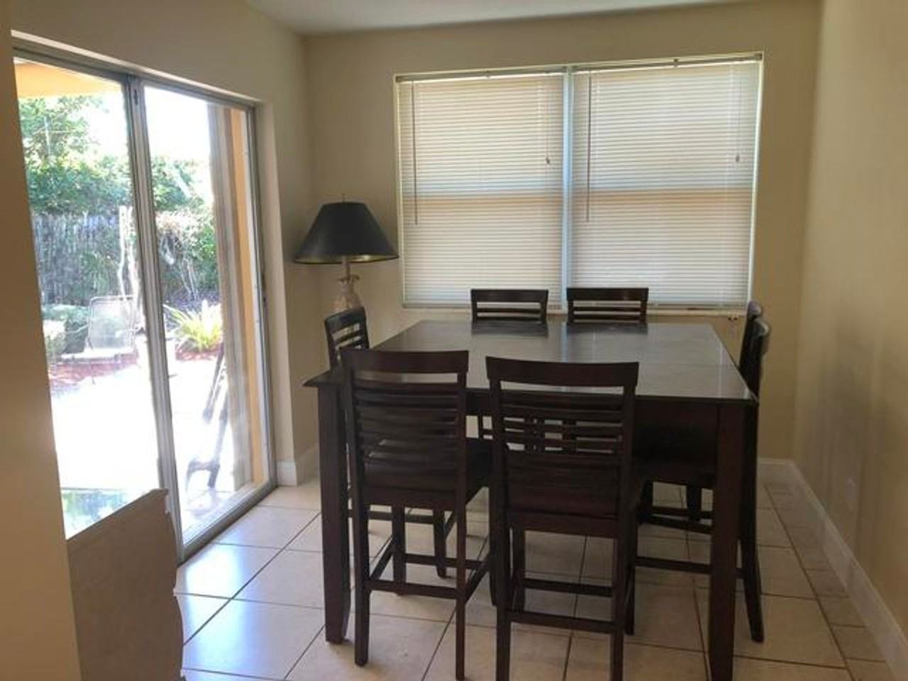 616 W Broward St - Photo 2 of 13