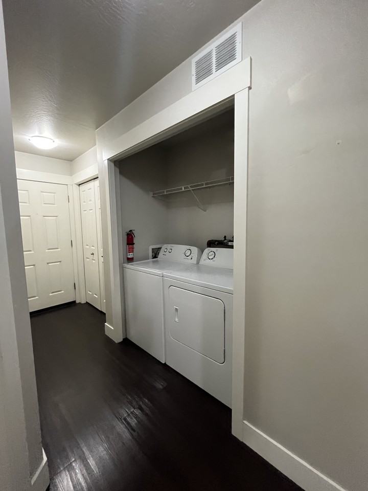 1511 South 11th Street WestApt 101 #1511-101 - Photo 3 of 9