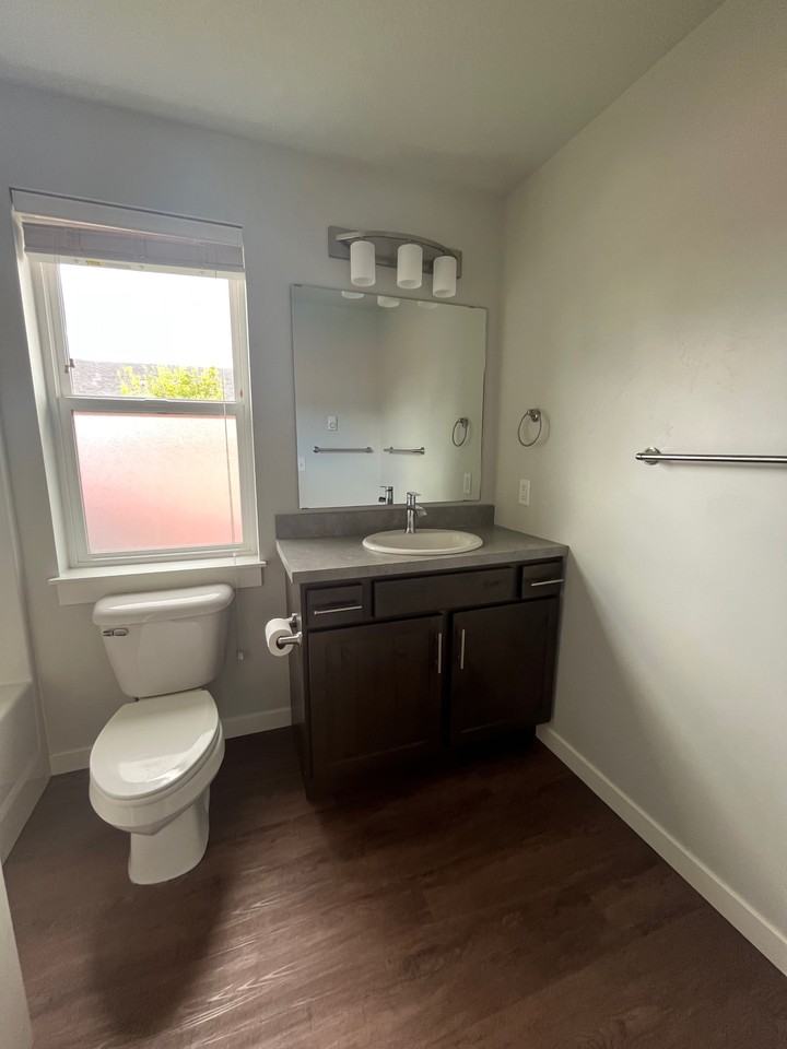 1511 South 11th Street WestApt 101 #1511-101 - Photo 7 of 9