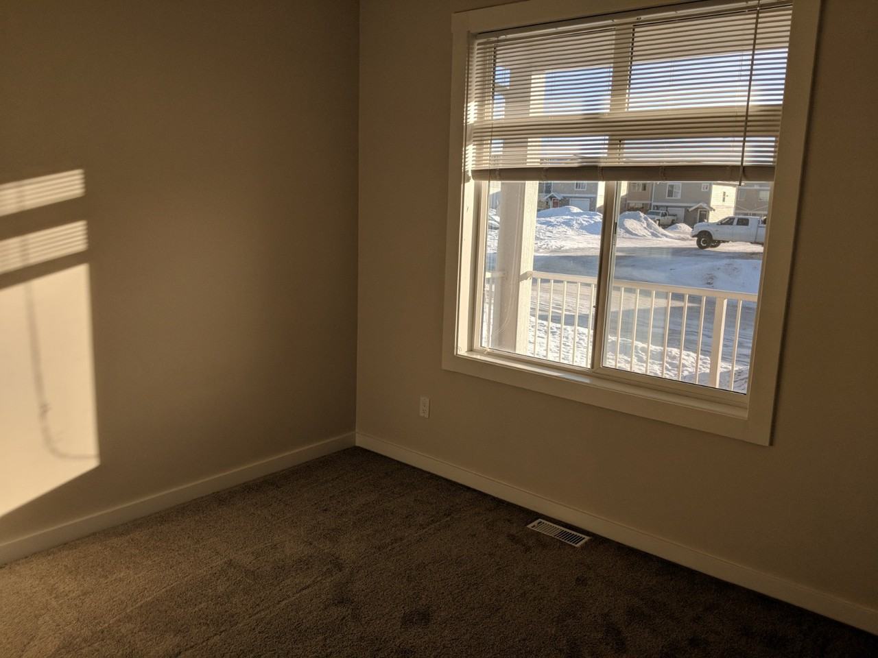 1624M 87 Ave #1-1624M - Photo 4 of 12