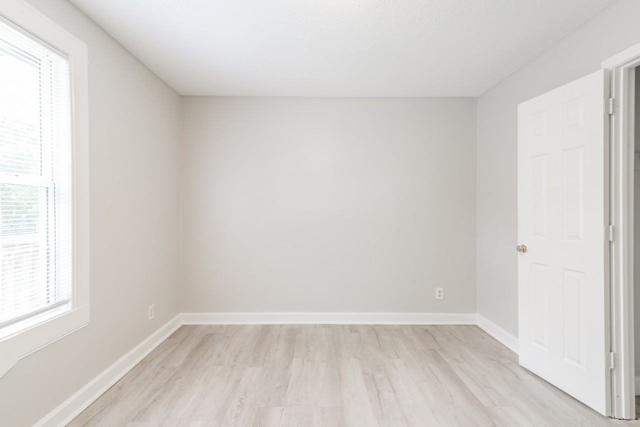 2517 Hemphill St #2 - Photo 2 of 21
