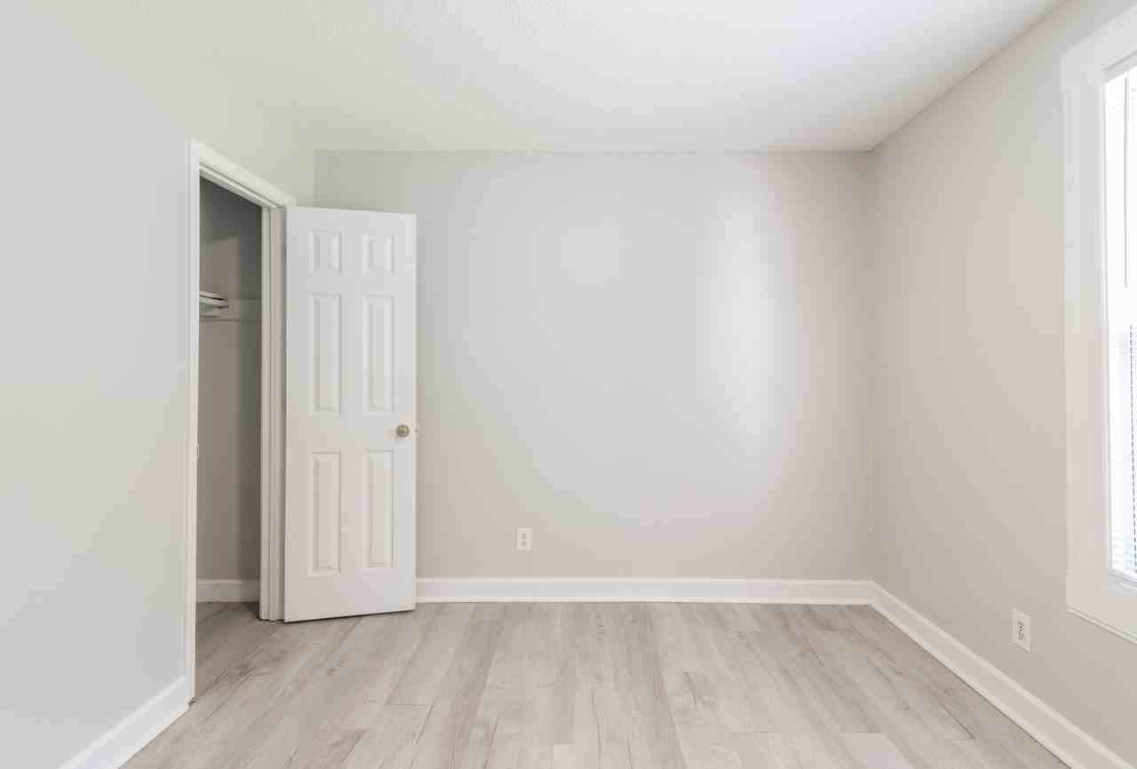 2517 Hemphill St #2 - Photo 6 of 21
