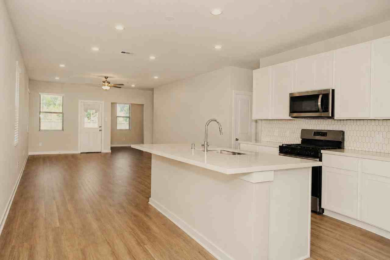 3602 Atlas Point Ln #1 - Photo 4 of 16