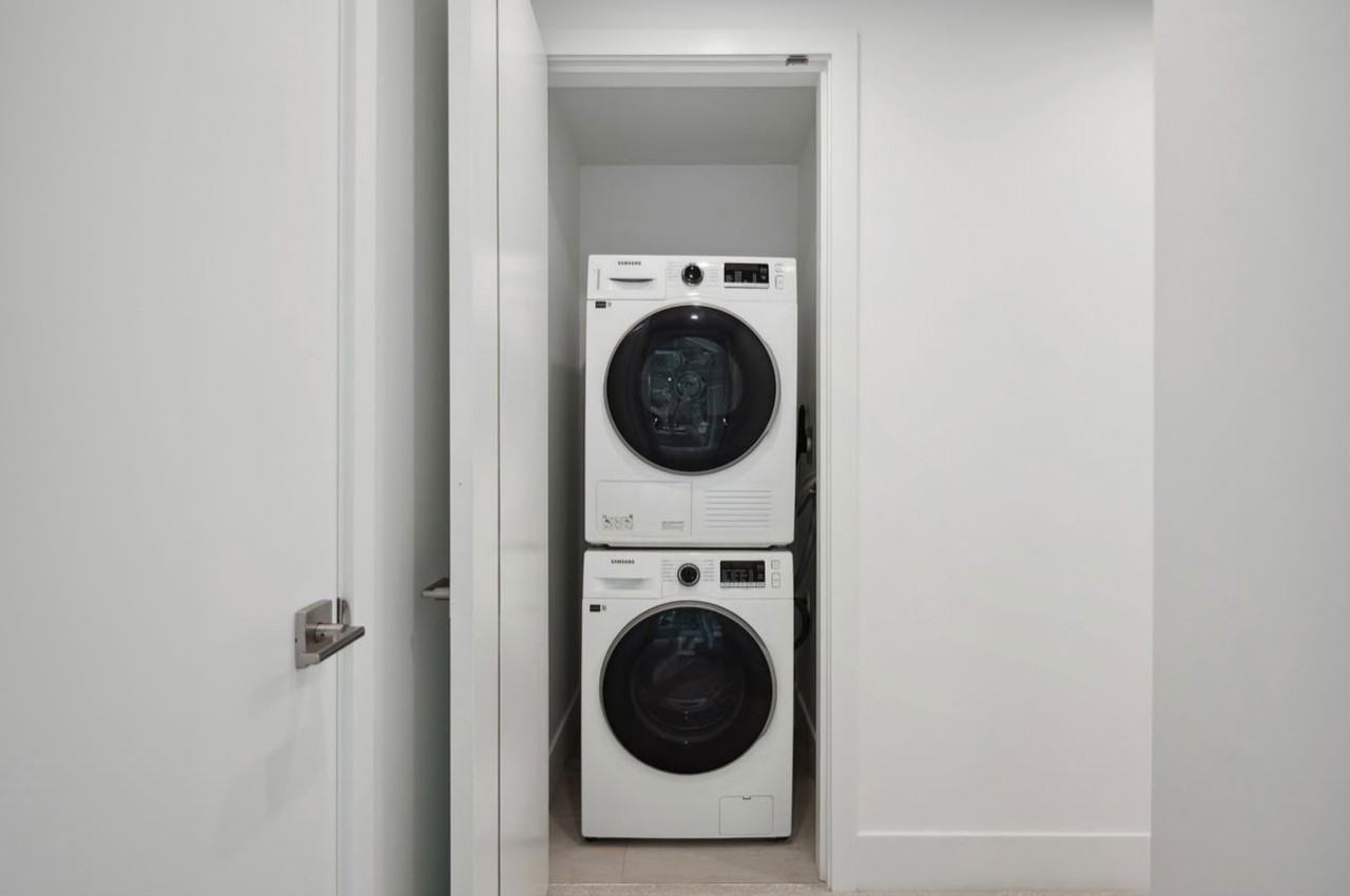 2085 East 1st Avenue #1 - Photo 6 of 10