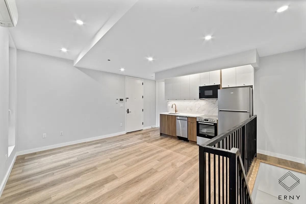 2913 Snyder Avenue #1 - Photo 4 of 13