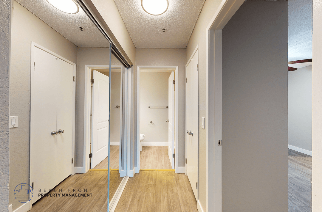 7950 Howe St. - Photo 6 of 29