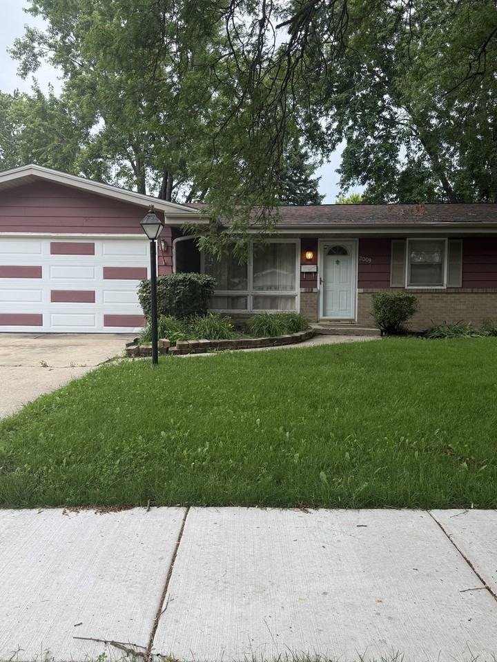 2009 Mason Ave #1