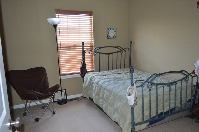 25240 Balmoral Dr - Photo 2 of 13