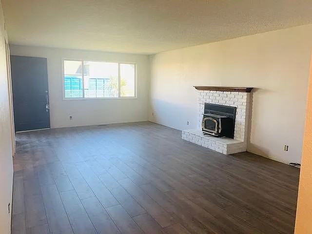 120 Cleveland St Ne #1 - Photo 4 of 14