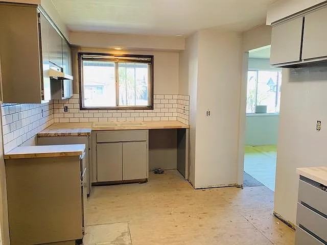 120 Cleveland St Ne #1 - Photo 6 of 14