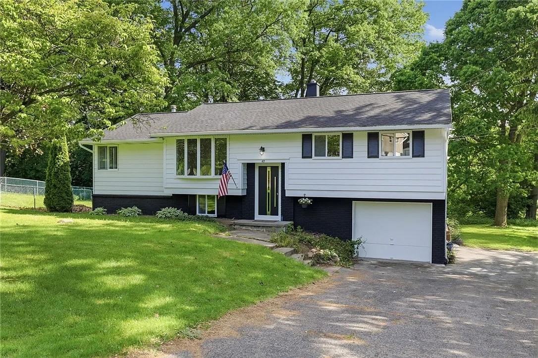 40 Oak Hill Ter #1 - Photo 3 of 28