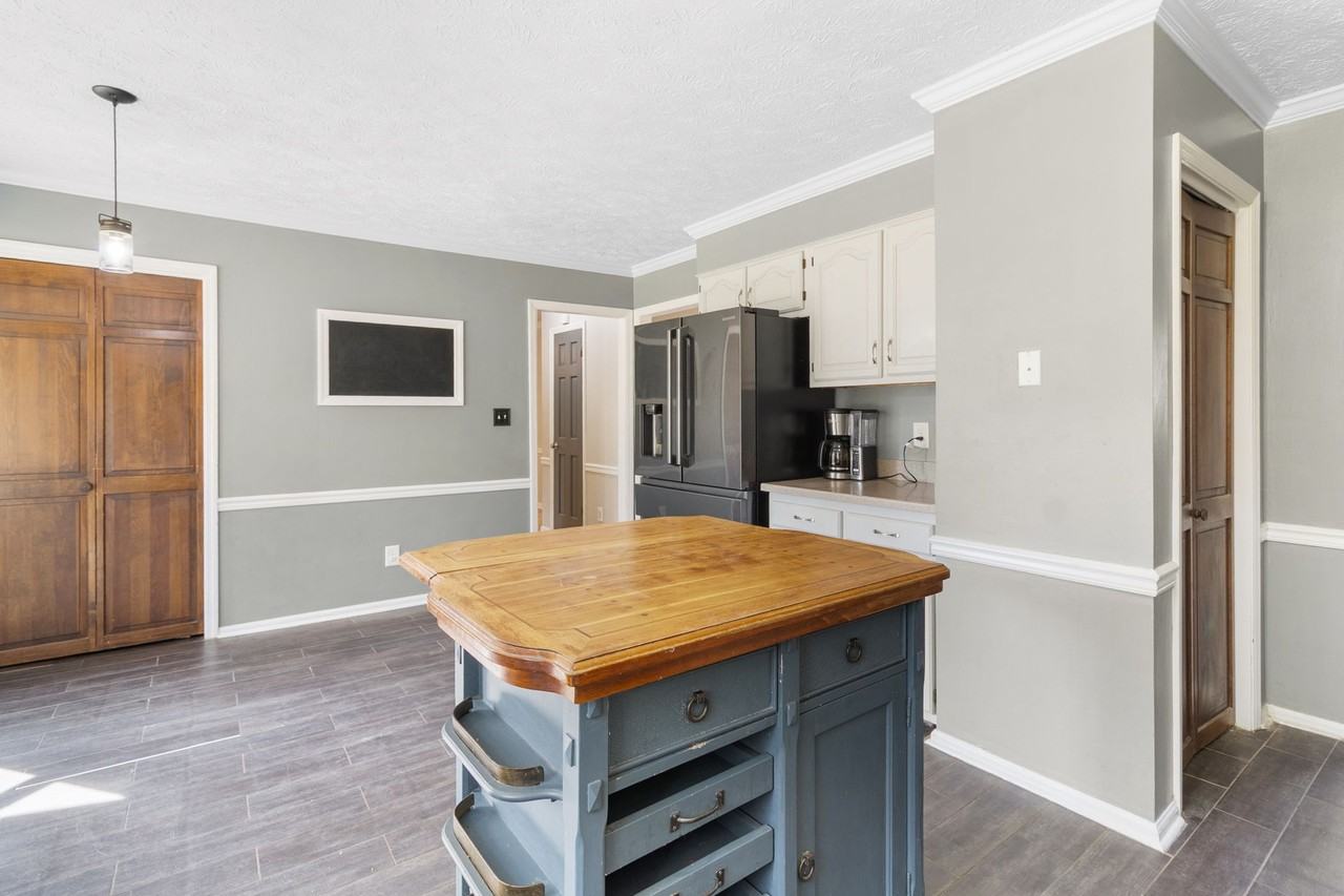 7666 Wilkins Dr #1 - Photo 2 of 45