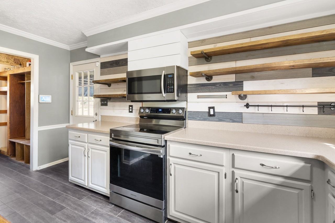 7666 Wilkins Dr #1 - Photo 3 of 45