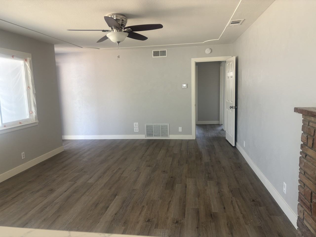 1434 W Orangeburg Ave - Photo 5 of 15