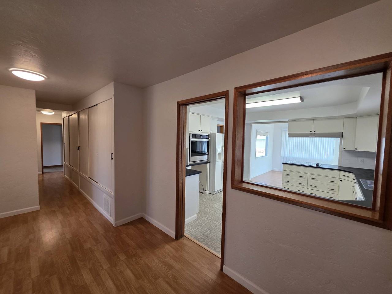1325 N Cleveland St #1 - Photo 4 of 28