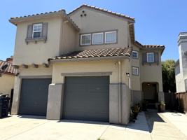 featured image of 1537 Oyster Bay Ct #1