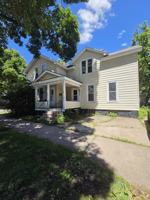 featured image of 702 Jackson St #2