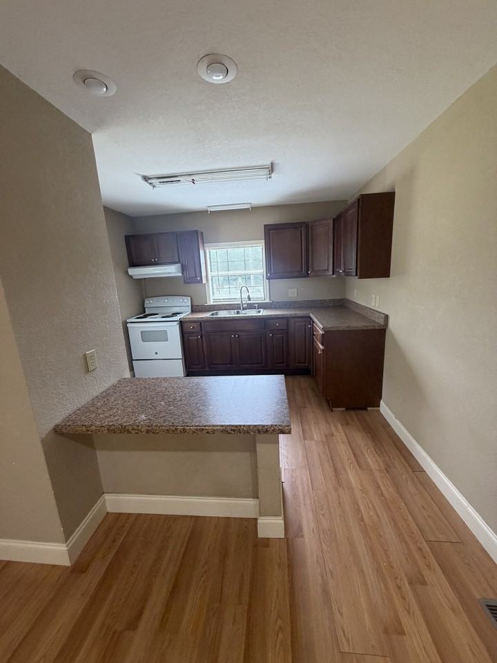 5612 Knoxville Hwy #5612 - Photo 3 of 9