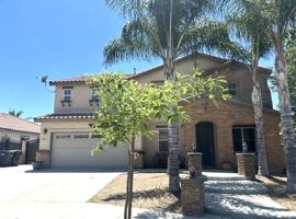 featured image of 1043 Saltbush Ln