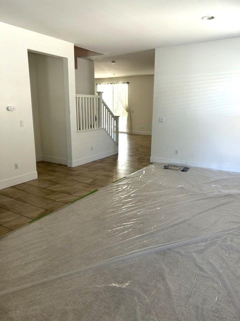1043 Saltbush Ln - Photo 4 of 29
