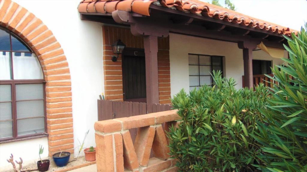 480 S Paseo Aguila - Photo 2 of 23