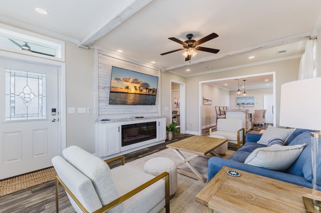 12581 Spring Meadow Dr - Photo 7 of 50