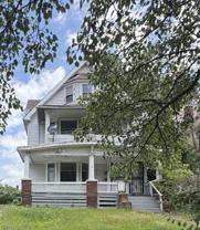 1853 Mannering Rd - Photo 1 of 1
