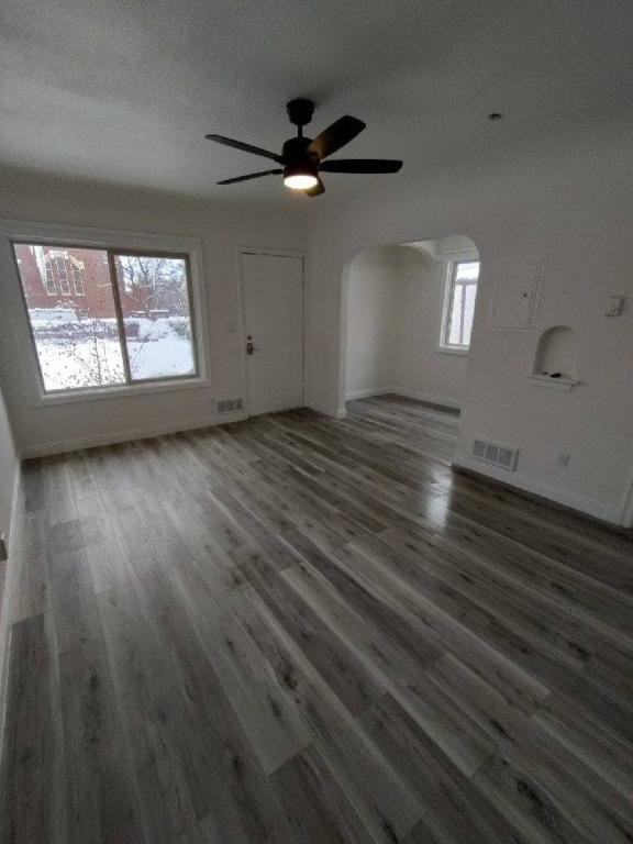 2108 Jefferson Ave - Photo 5 of 18