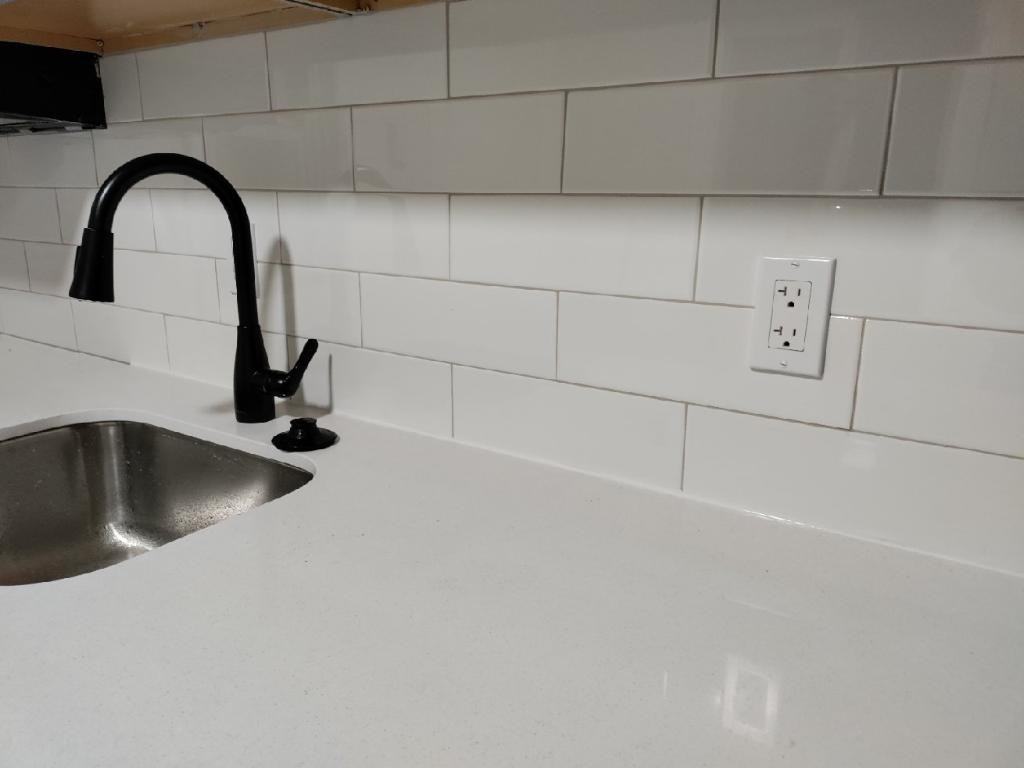 2108 Jefferson Ave - Photo 6 of 18