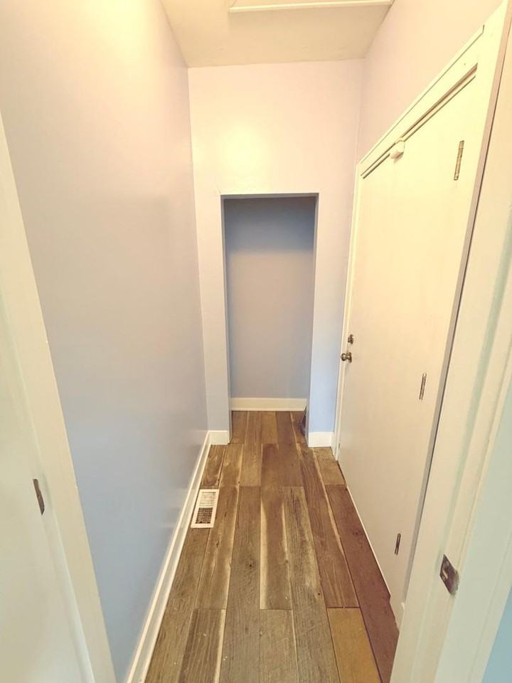 6508 S Carpenter St #3 - Photo 2 of 9
