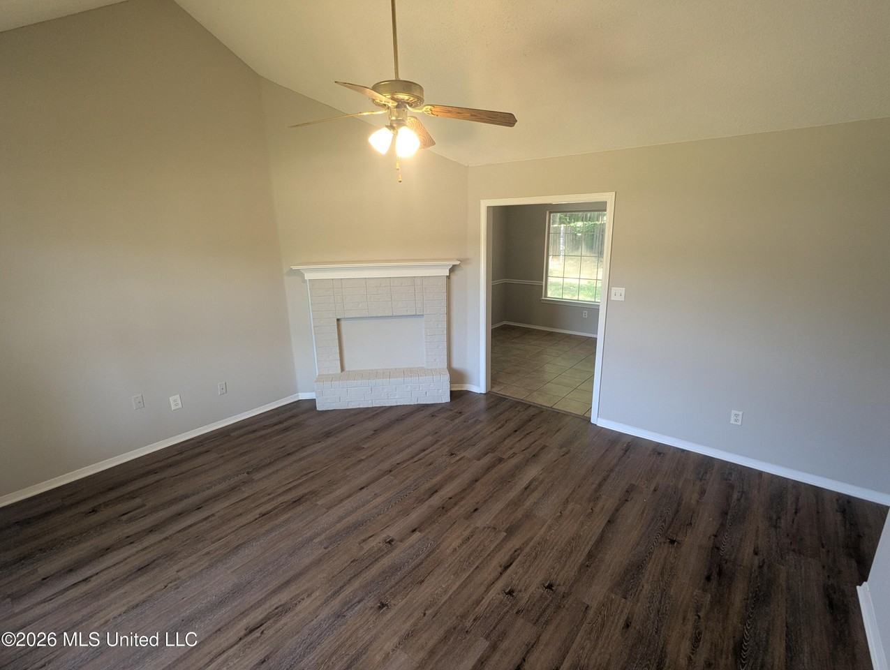 904 Acorn Cv - Photo 6 of 15