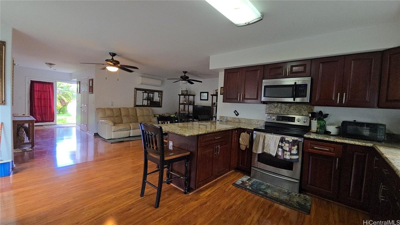 84-737 Manuku St - Photo 7 of 16