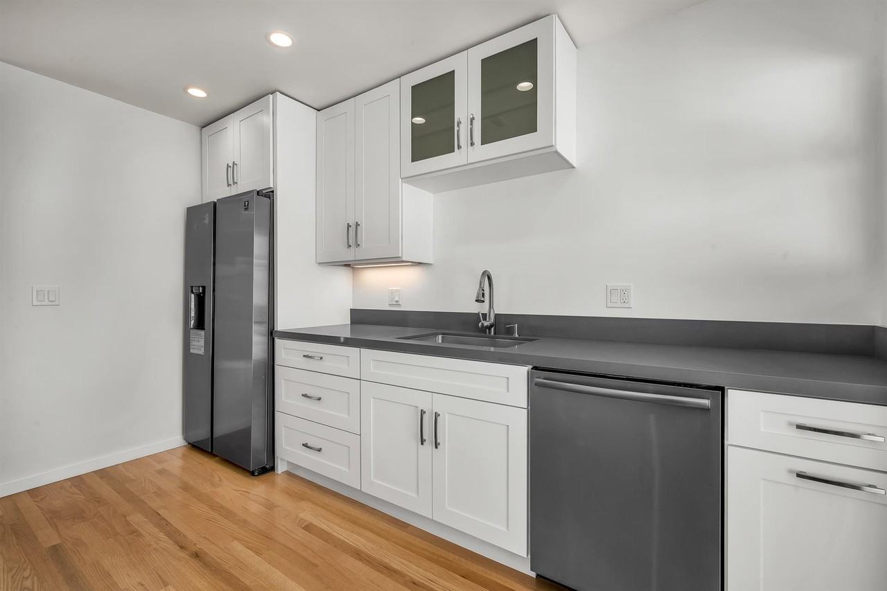 8447 Kittyhawk Avenue - Photo 6 of 18