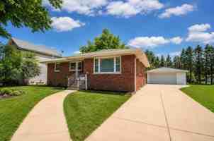 featured image of 548 South St
