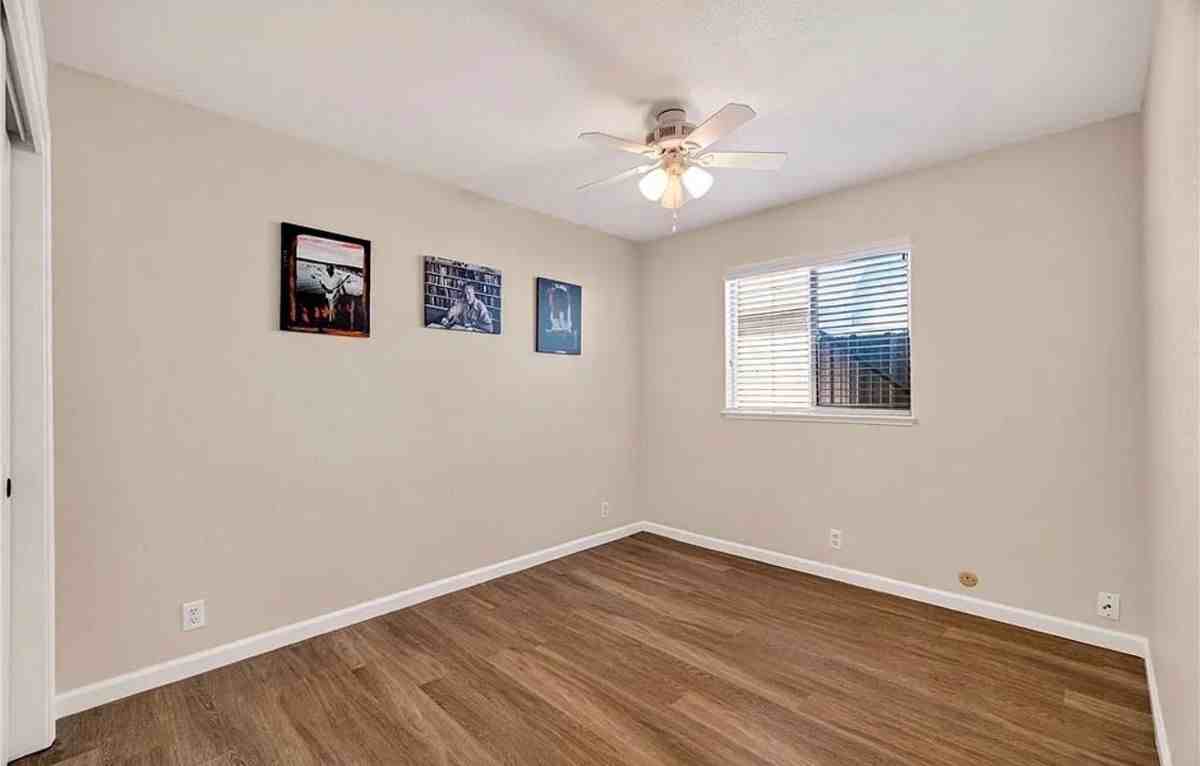 2154 Bar Triangle St - Photo 2 of 13