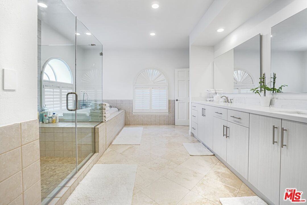 3485 Ridgeford Dr - Photo 7 of 25