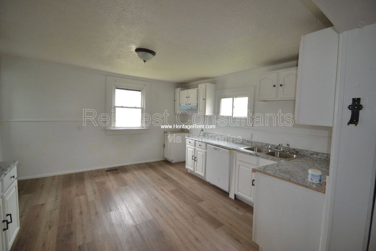 3321 Carlisle Ave - Photo 5 of 14