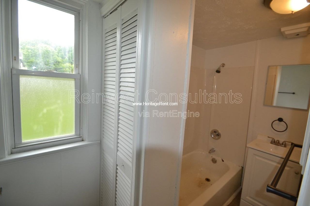 3321 Carlisle Ave - Photo 7 of 14