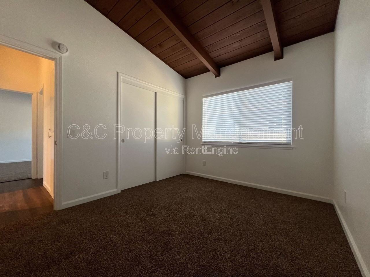 525 Madison St #G - Photo 6 of 10