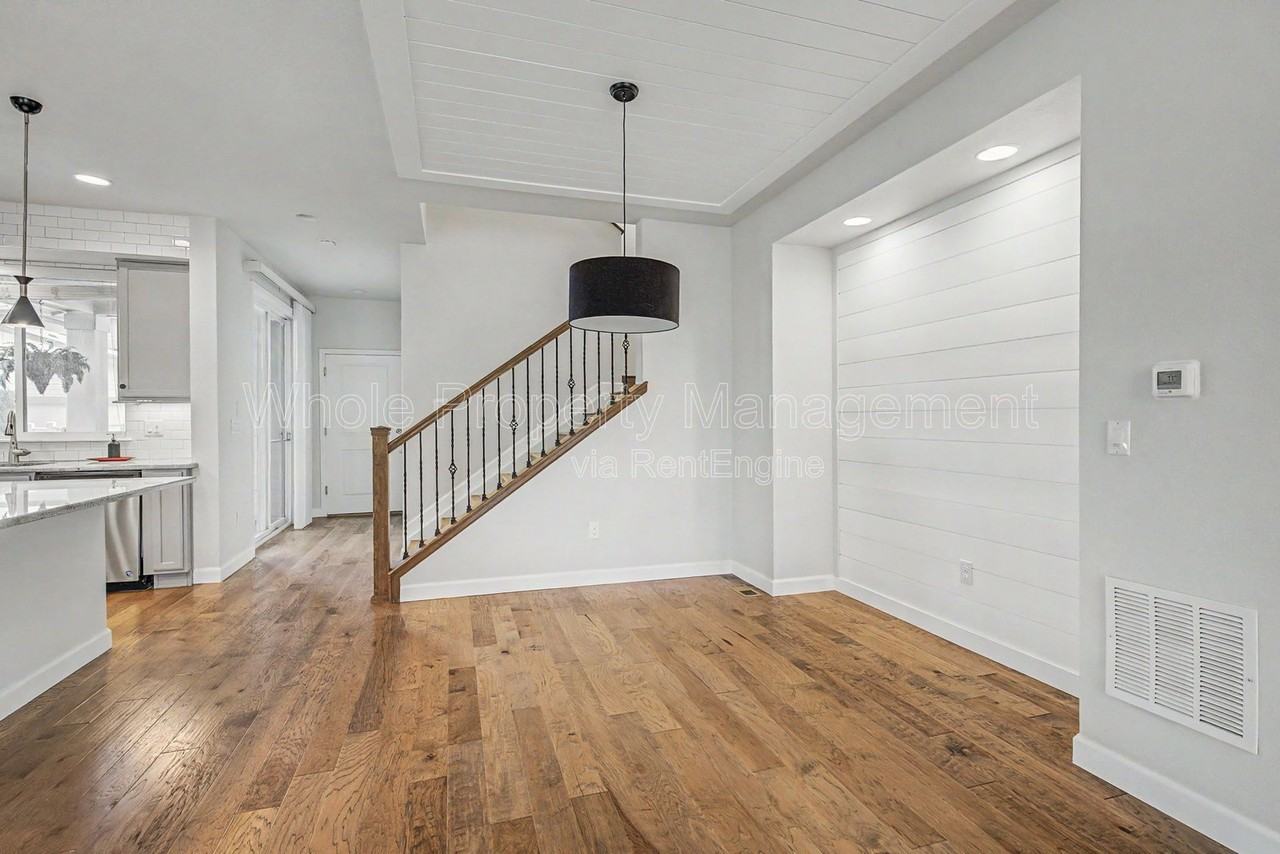 7255 W Evans Ave - Photo 4 of 34