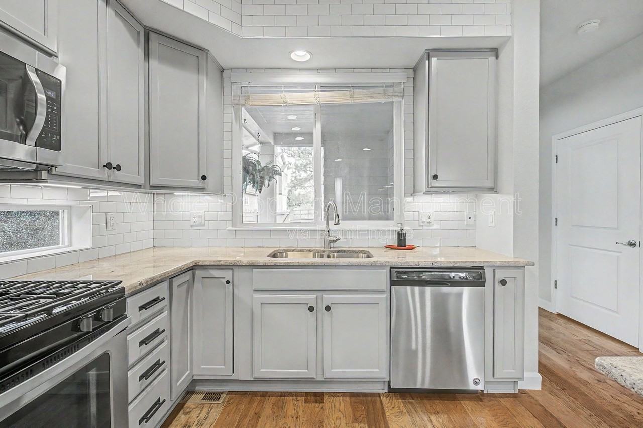 7255 W Evans Ave - Photo 7 of 34