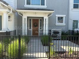 featured image of 360 Pear Tree Ter #E