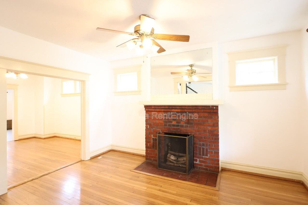 2721 Garland Ave - Photo 4 of 30